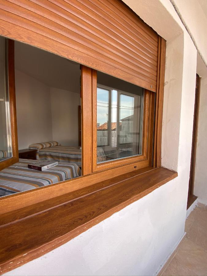 Amplio Apartamento En El Centro De О Грове Екстериор снимка