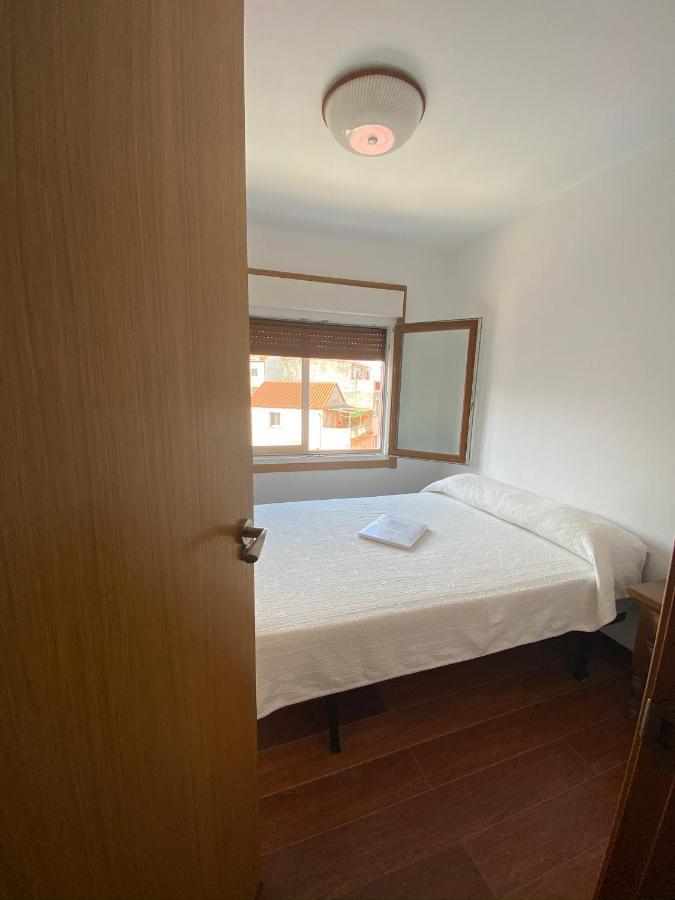 Amplio Apartamento En El Centro De О Грове Екстериор снимка